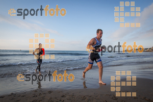 Esportfoto Fotos de Tri Series - Vilanova i la Geltrú 1444607000_0401.jpg Foto: RawSport