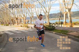 Esportfoto Fotos de 24a Mitja Marató del Pla de l'Estany 1520175050_00046.jpg Foto: David Fajula