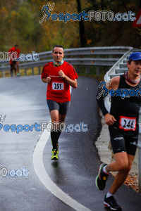 Esportfoto Fotos de XXXV Campionat Internacional d'Atletisme de Fons del Ripollès  (Mitja Marató) 1384712158_02460.jpg Foto: David Fajula