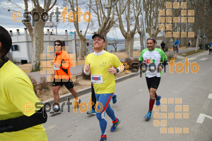 Esportfoto Fotos de 21a Mitja Marató del Pla de l'Estany 1425239248_001552.jpg Foto: David Fajula