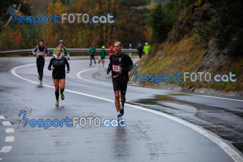 esportFOTO - XXXV Campionat Internacional d'Atletisme de Fons del Ripollès  (Mitja Marató) [1384713022_02246.jpg]